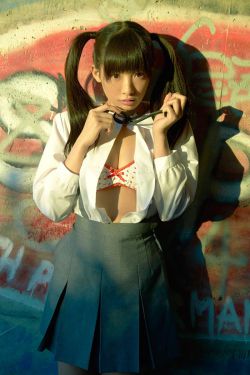 《善良的大胸女友》中字