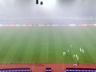 日韩纯裸激情视频